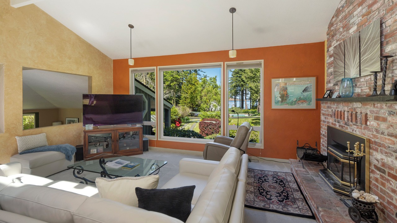 Photo of Bedroom in Roche Harbor