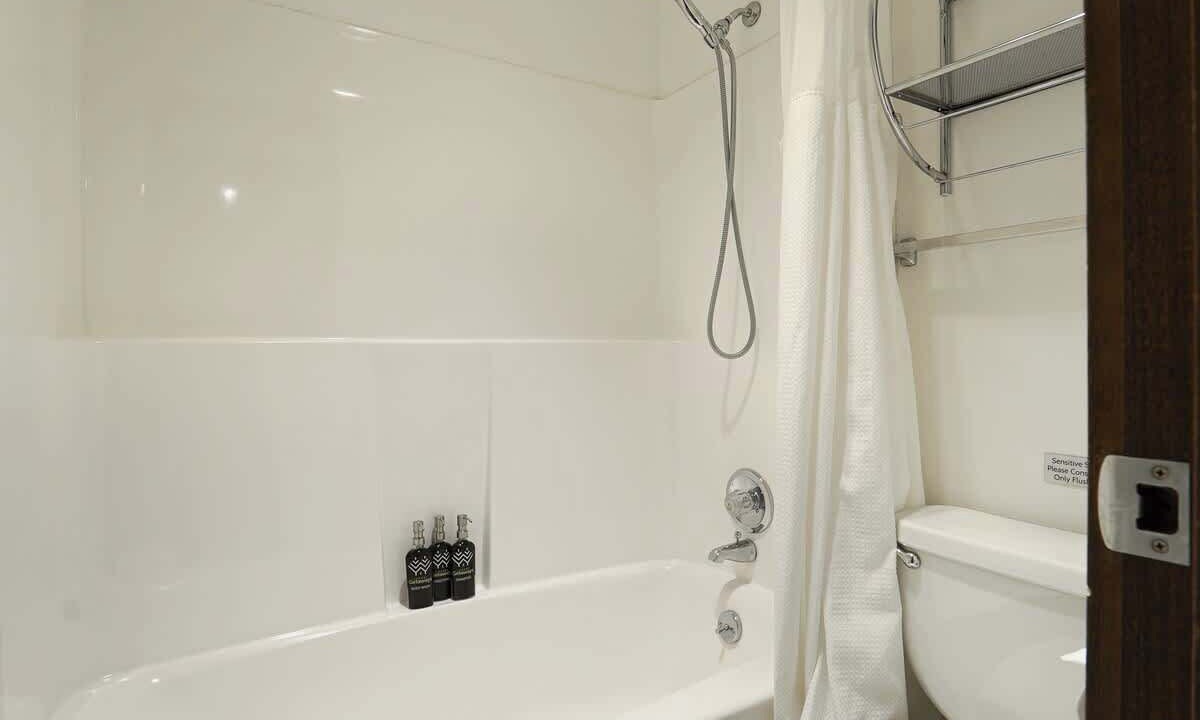 Photo of Bathroom in Glacier