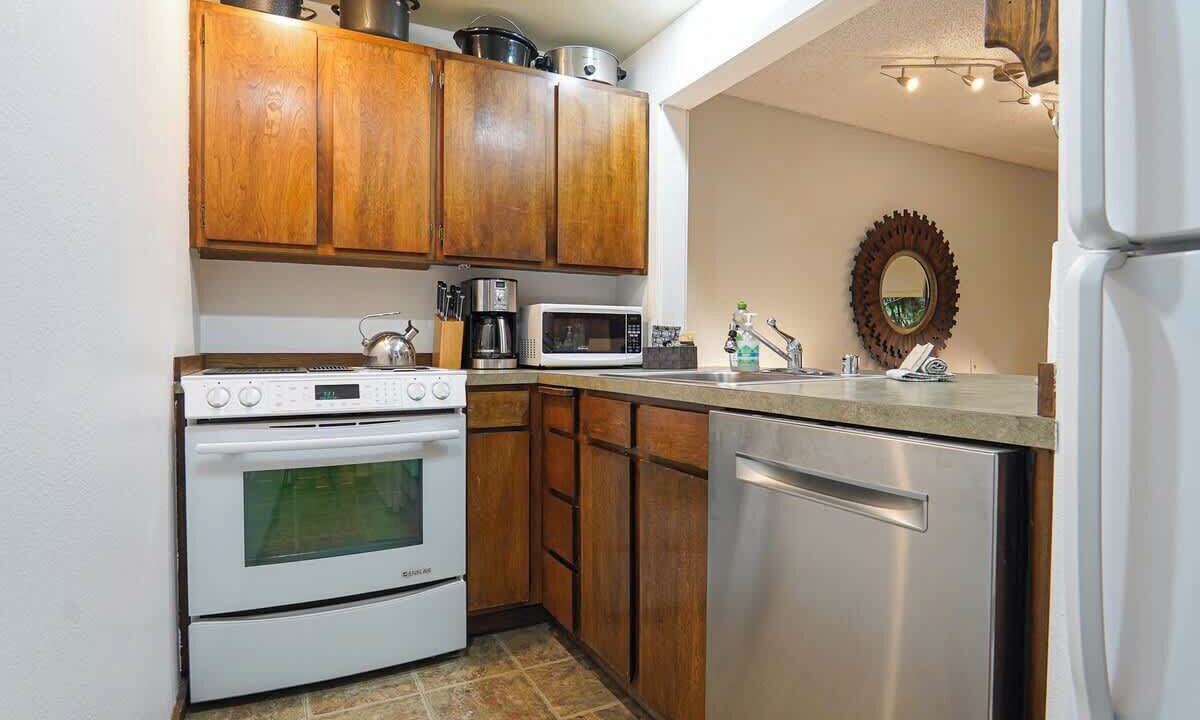 Photo of Kitchen in Glacier