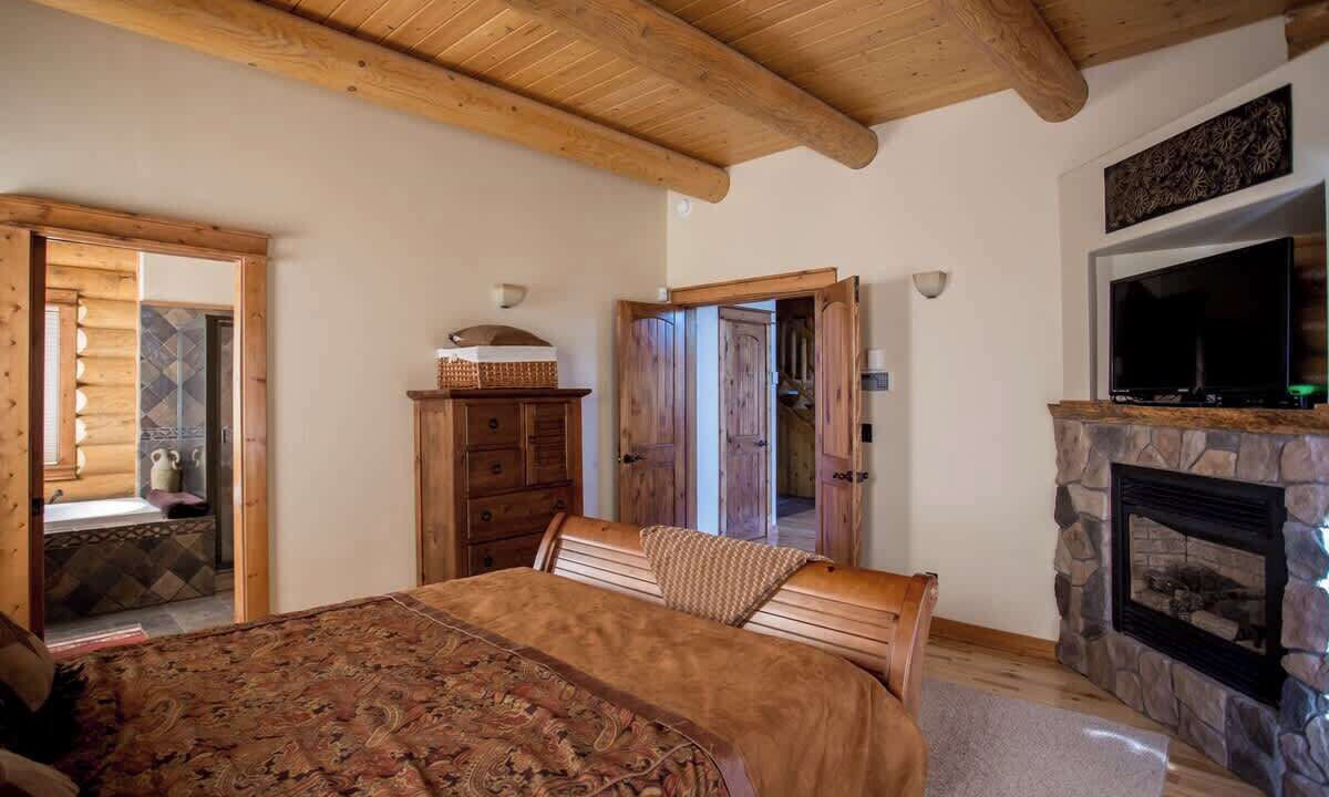 Photo of Bedroom in New Meadows