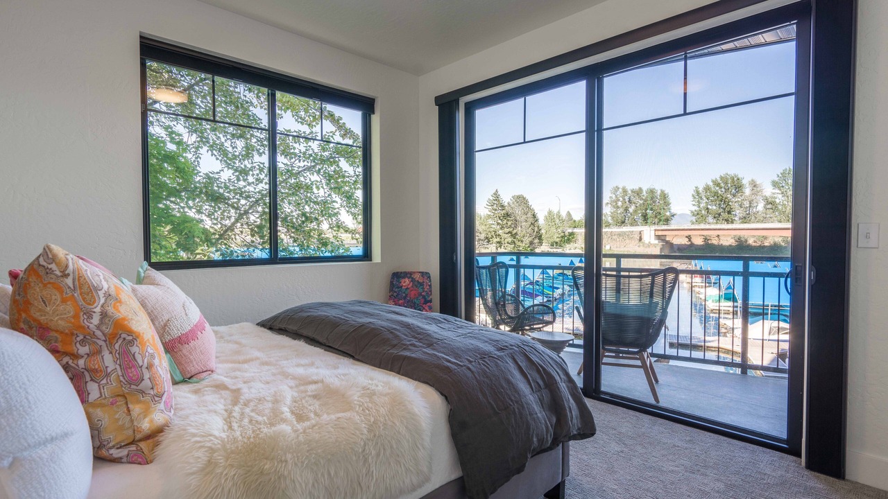 Photo of Bedroom in Sandpoint