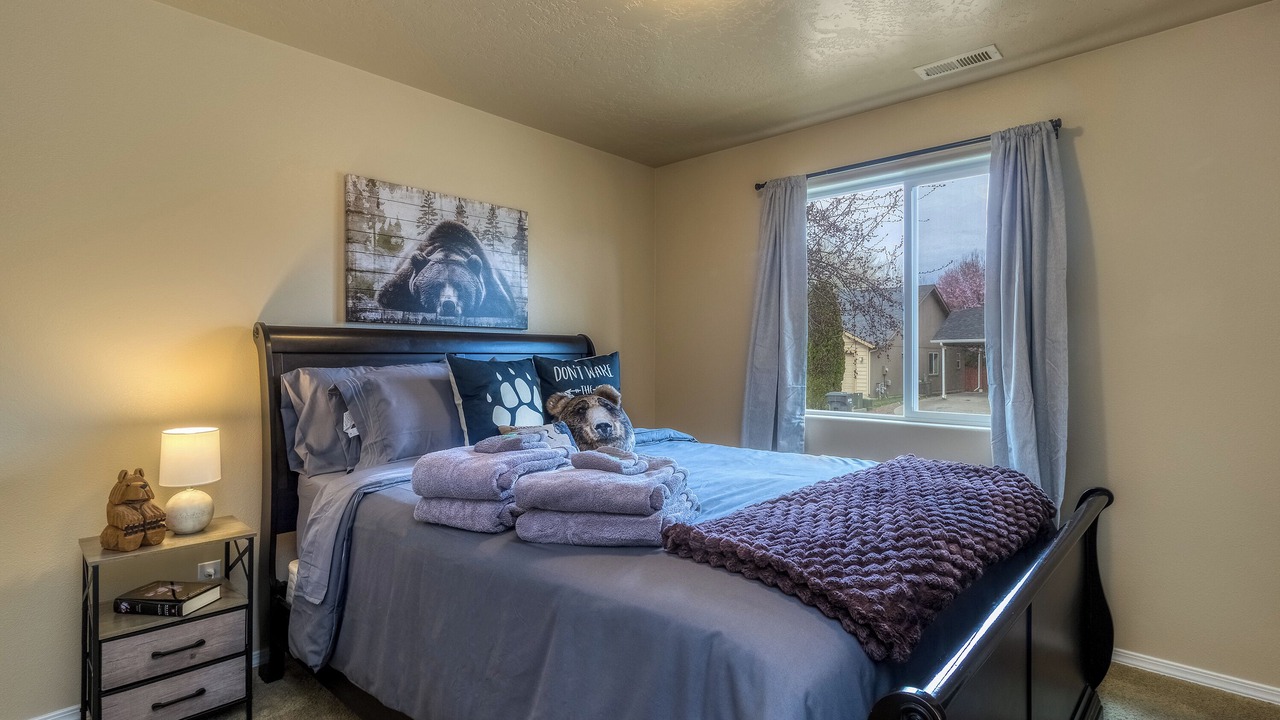 Photo of Bedroom in College Place