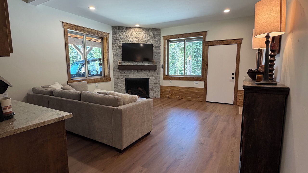 Photo of Livingroom in Crescent