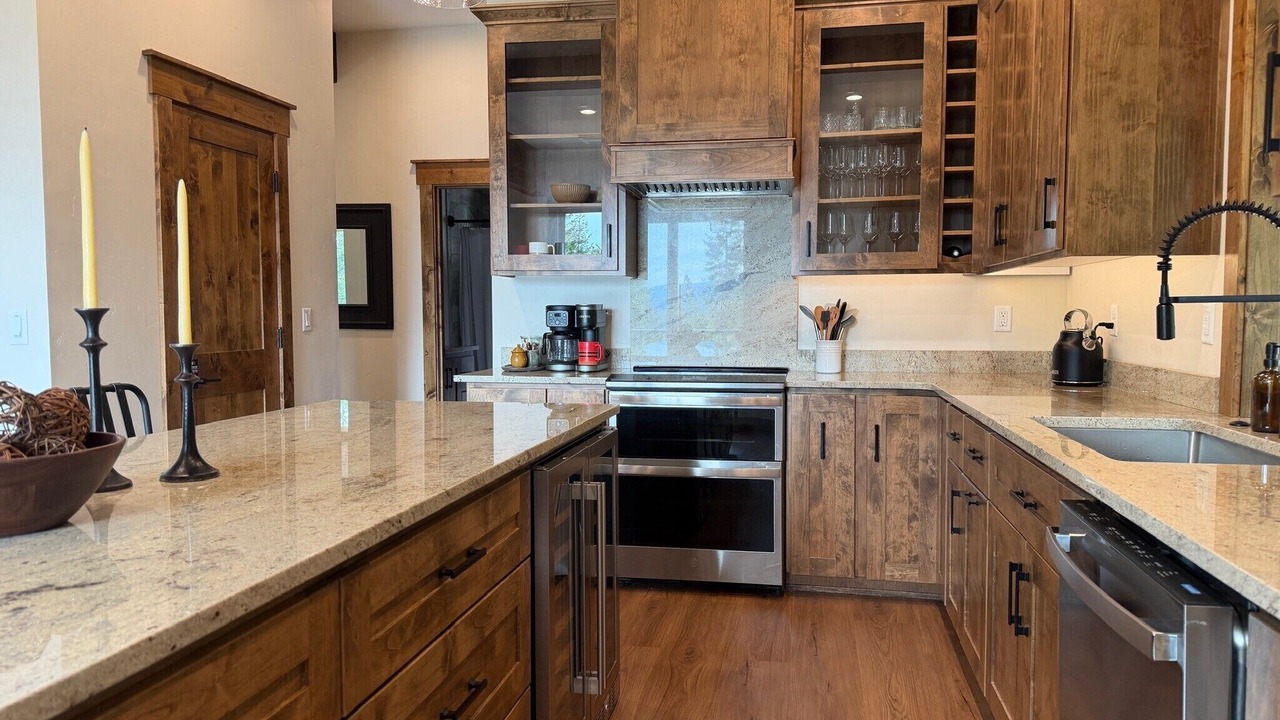 Photo of Kitchen in Crescent