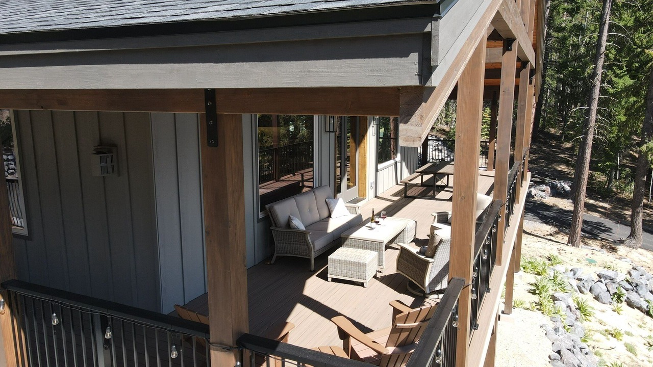Photo of Patio Balcony in Crescent