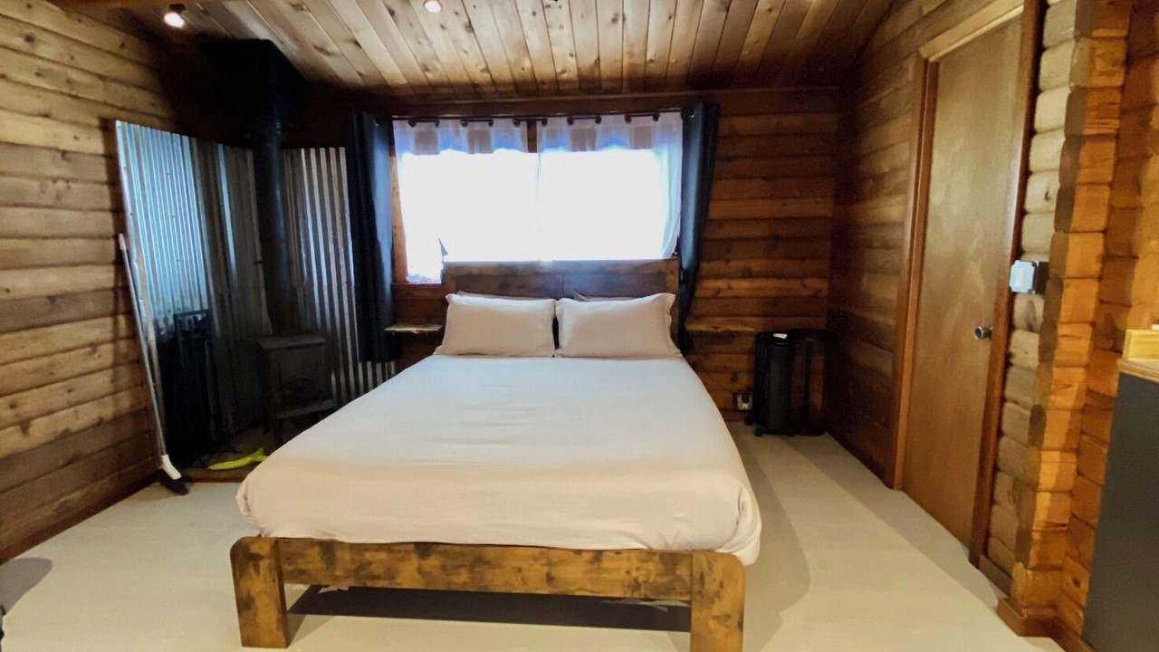 Photo of Bedroom in Mazama