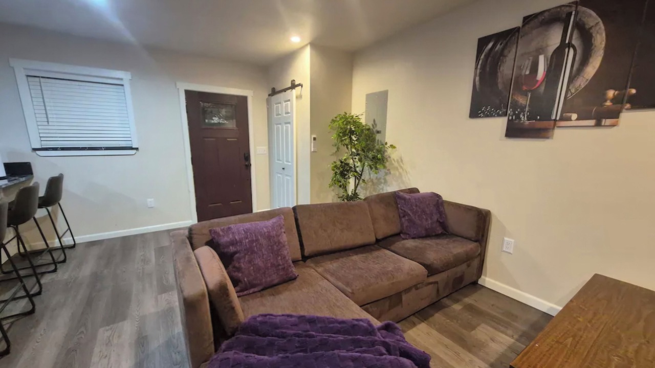 Photo of Livingroom in West Pasco
