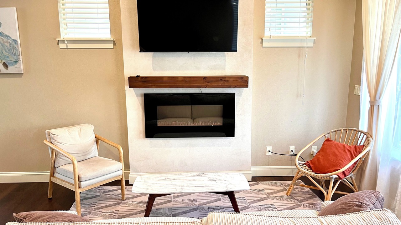Photo of Livingroom in Cedar Hills