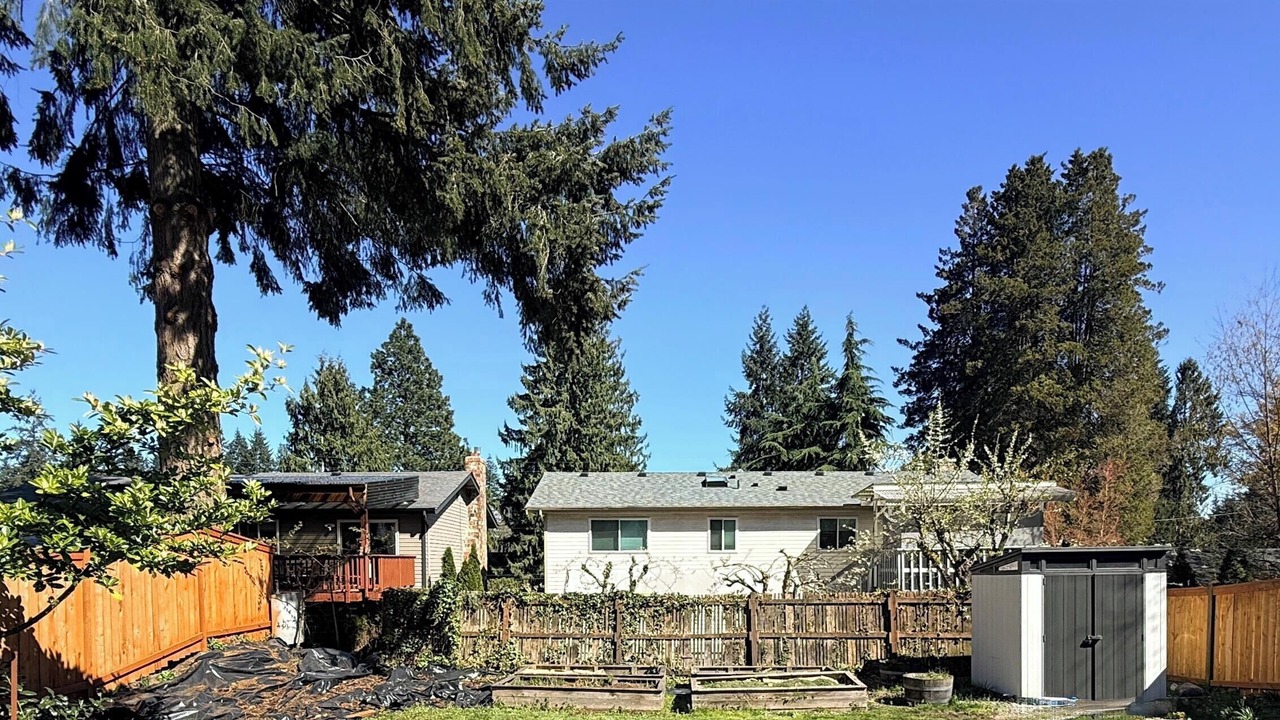 Photo of Others in Haller Lake