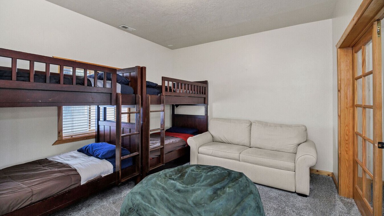 Photo of Bedroom in Garden City