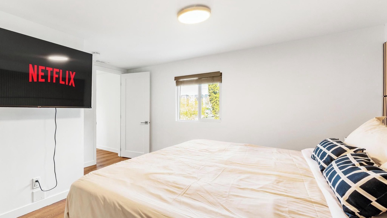 Photo of Bedroom in Burien