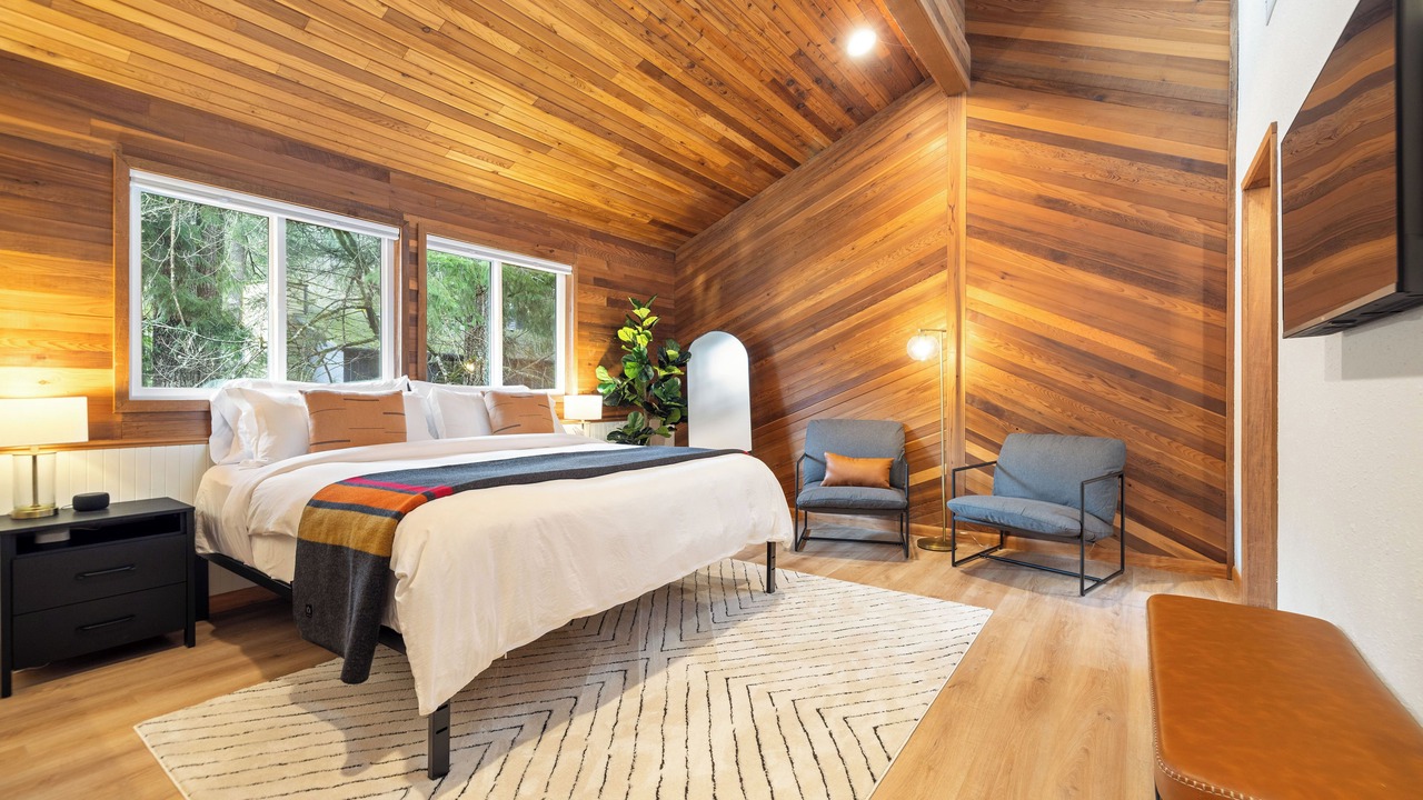Photo of Bedroom in Mount Hood Village