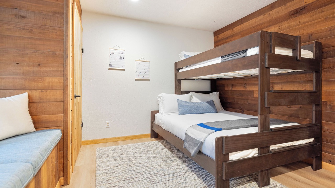 Photo of Bedroom in Mount Hood Village