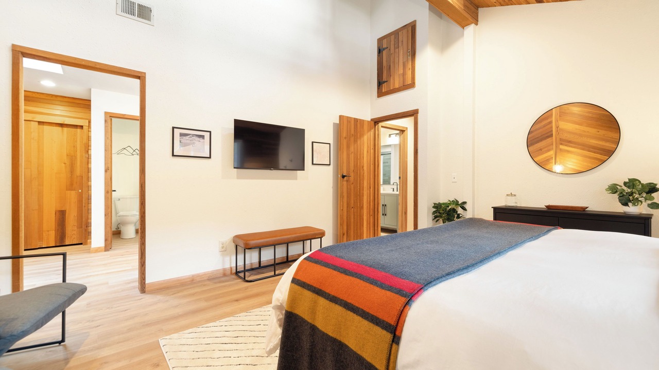 Photo of Bedroom in Mount Hood Village