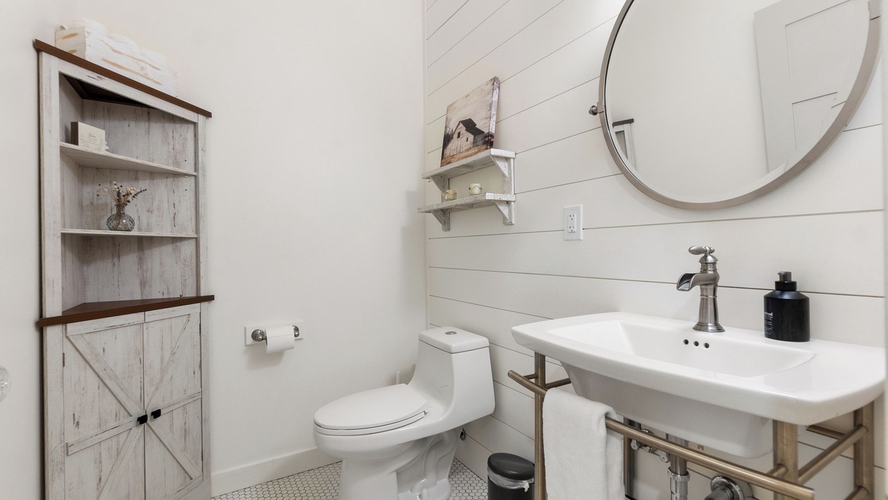 Photo of Bathroom in Shoreline