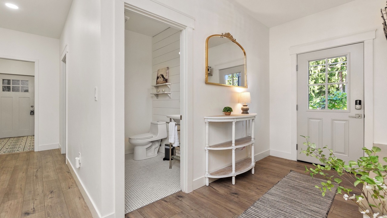 Photo of Bathroom in Shoreline