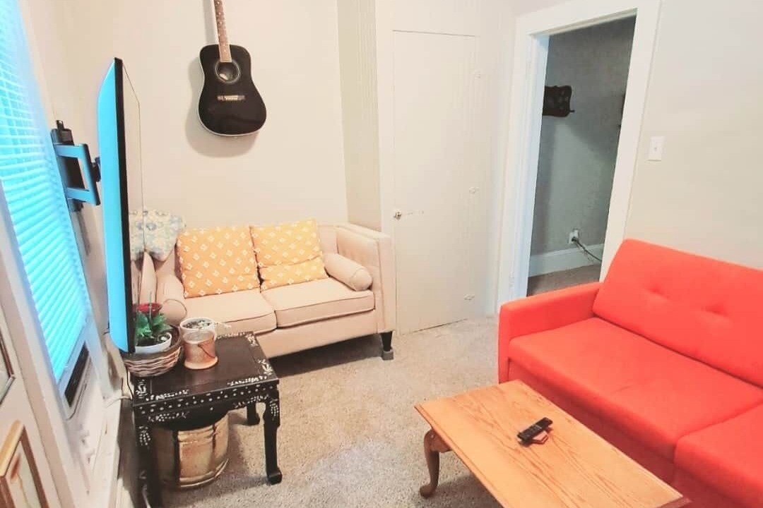 Photo of Livingroom in Ames