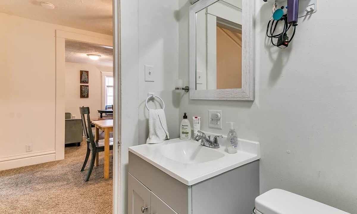 Photo of Bathroom in Ames
