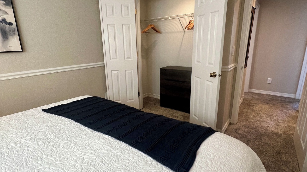 Photo of Bedroom in Parkland
