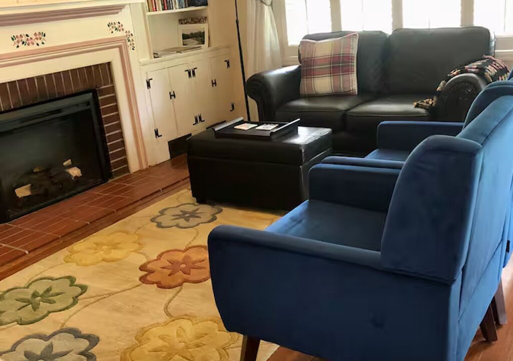 Photo of Livingroom in Jacksonville