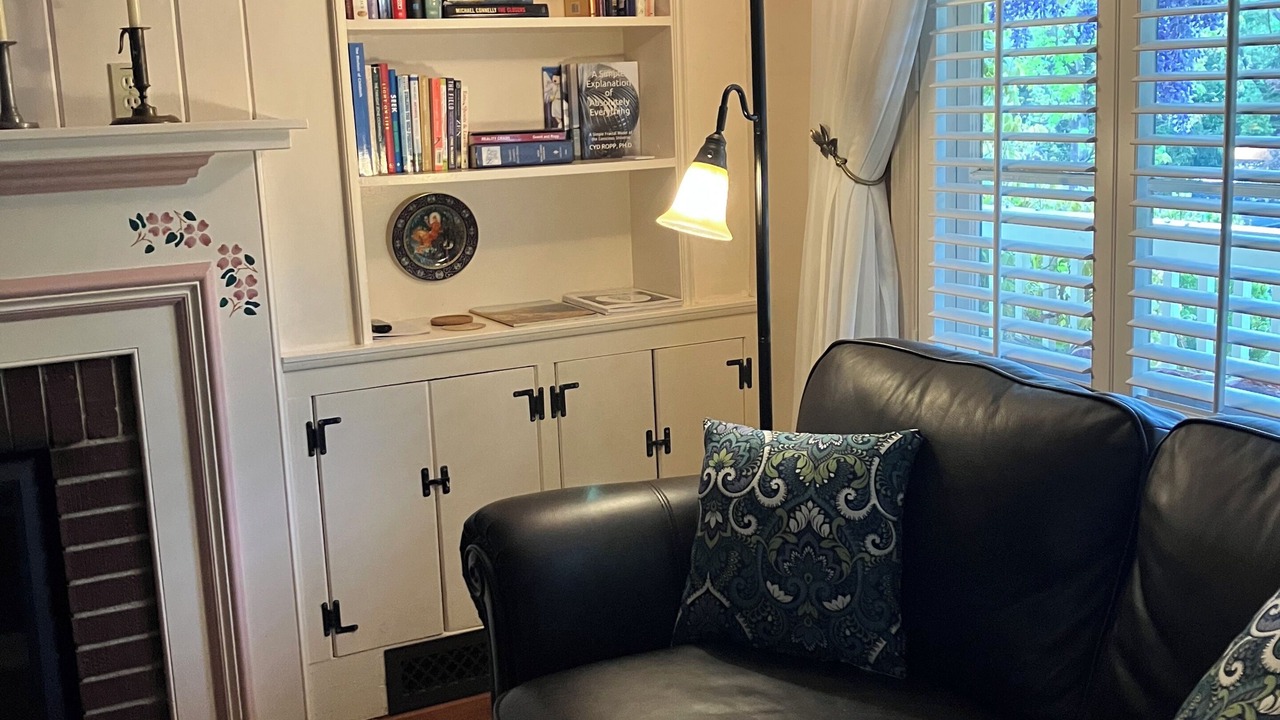 Photo of Livingroom in Jacksonville
