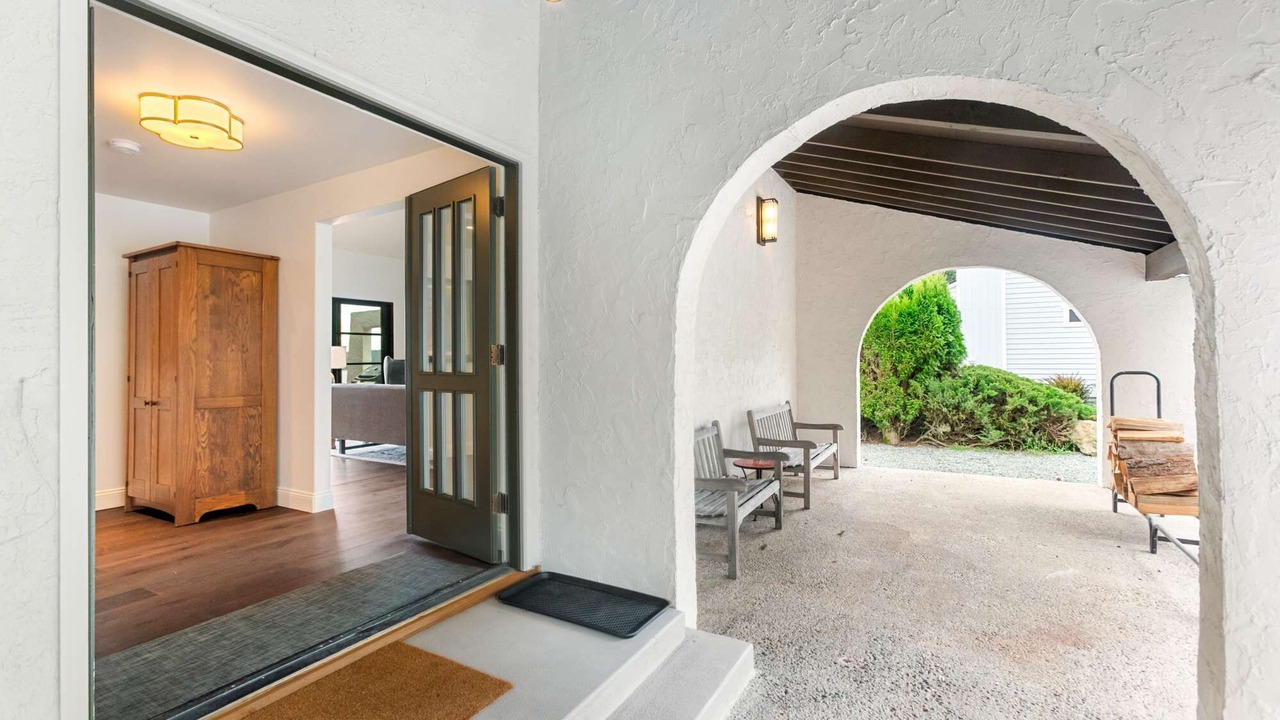 Photo of Patio Balcony in Greenbank