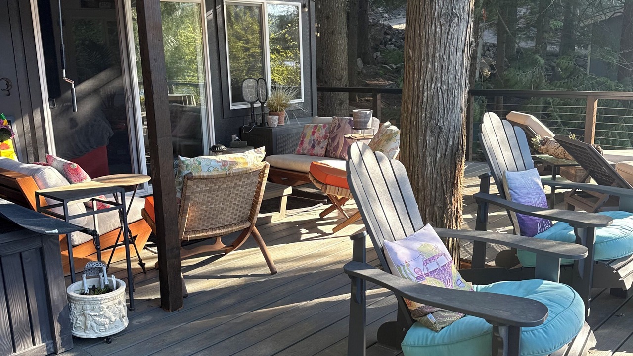 Photo of Patio Balcony in Twin Lakes