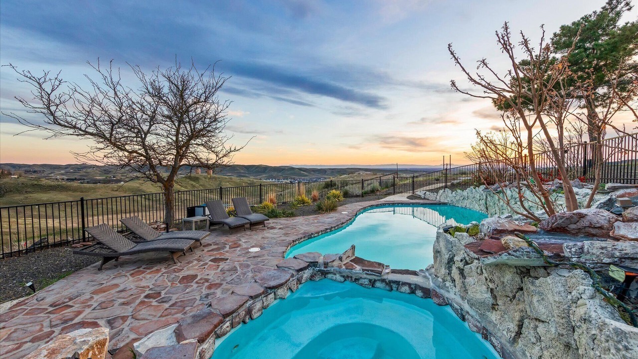 Photo of Outdoor in Garden City
