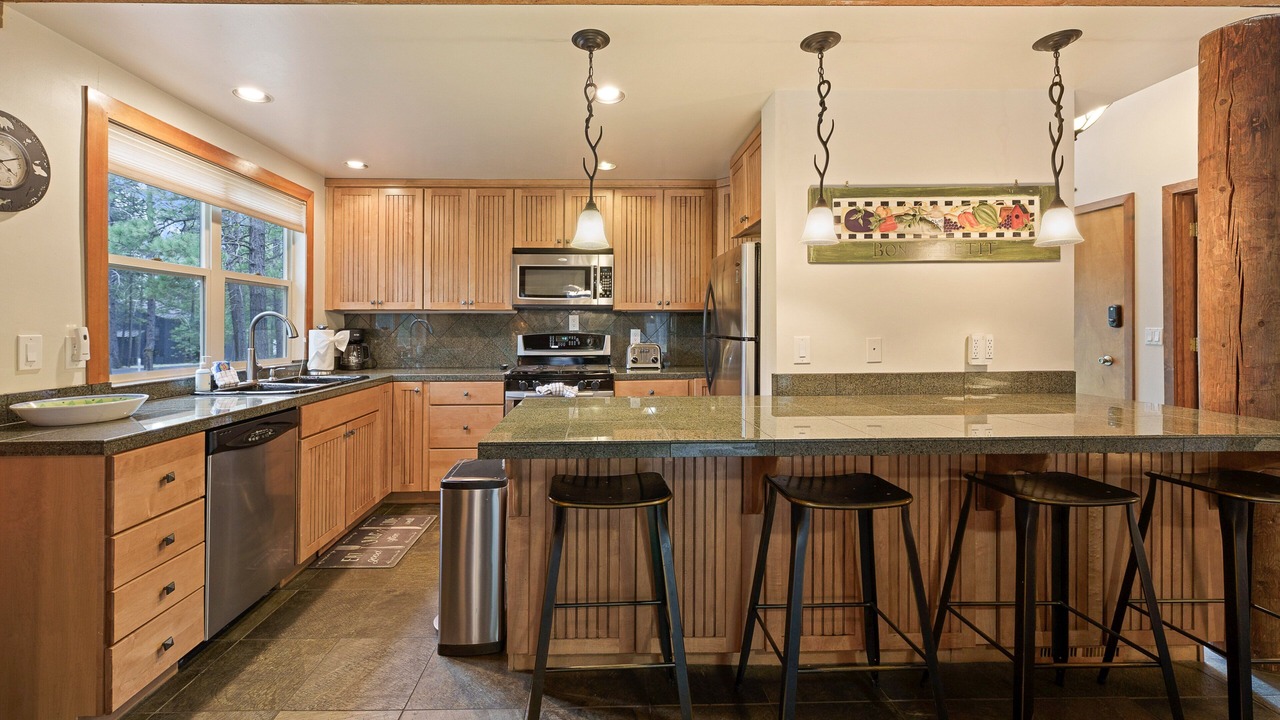 Photo of Kitchen in Overlook Park