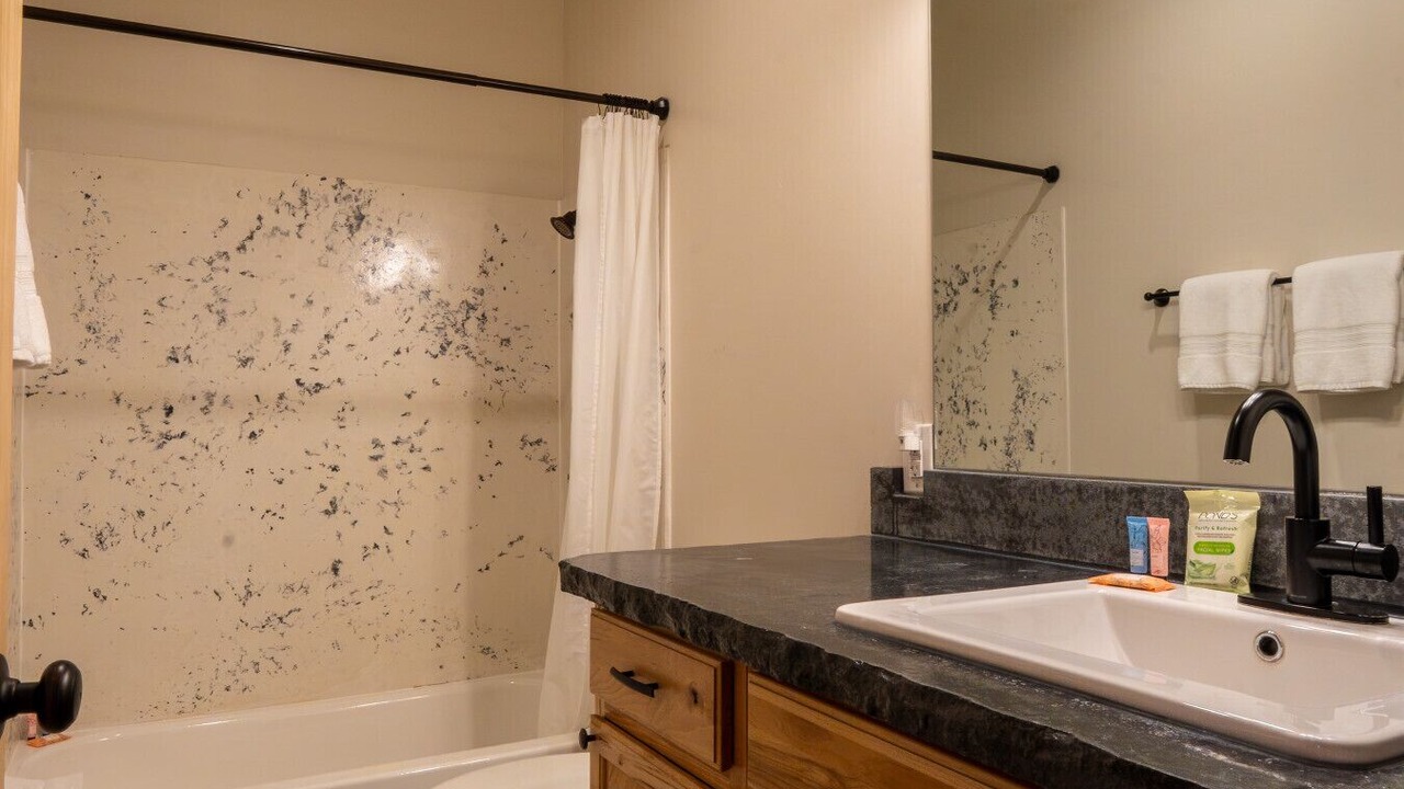 Photo of Bathroom in Fish Haven
