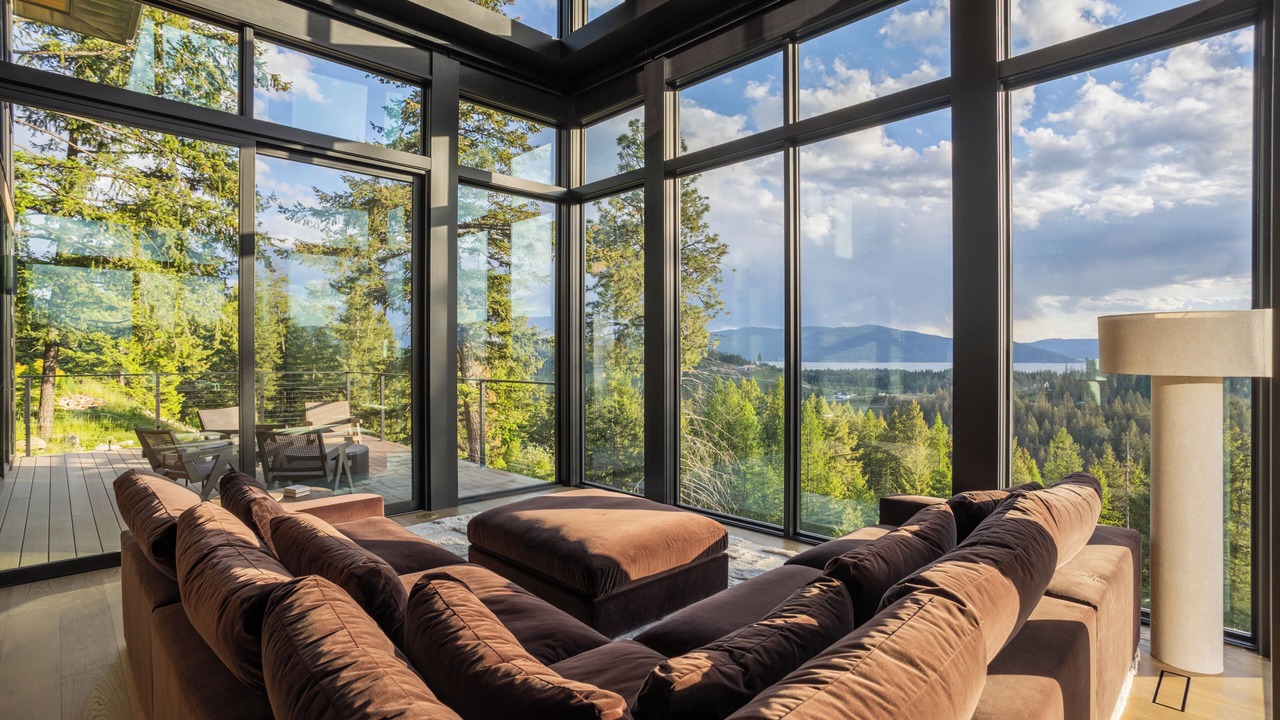Photo of Bedroom in Sandpoint