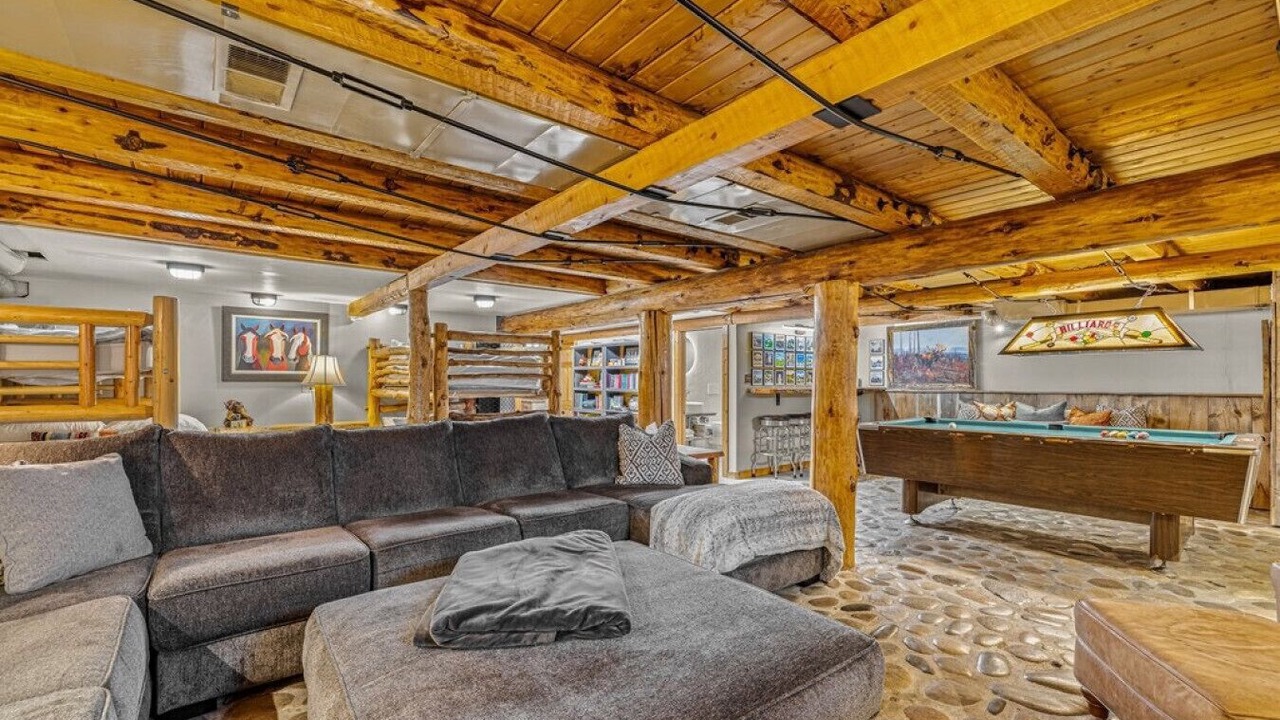 Photo of Livingroom in Tamarack Resort