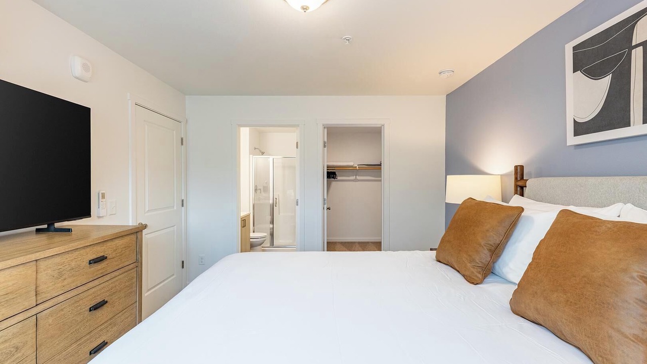 Photo of Bedroom in South Richland