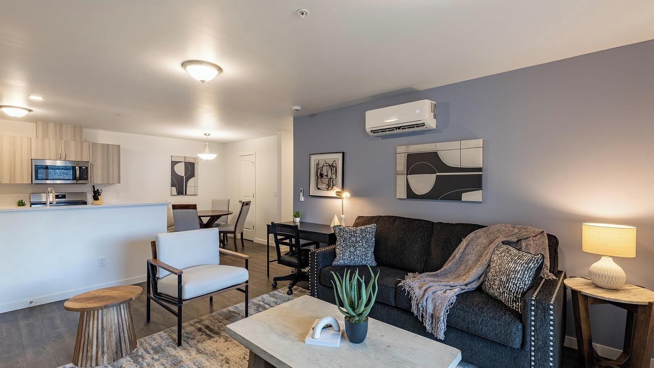 Photo of Livingroom in South Richland