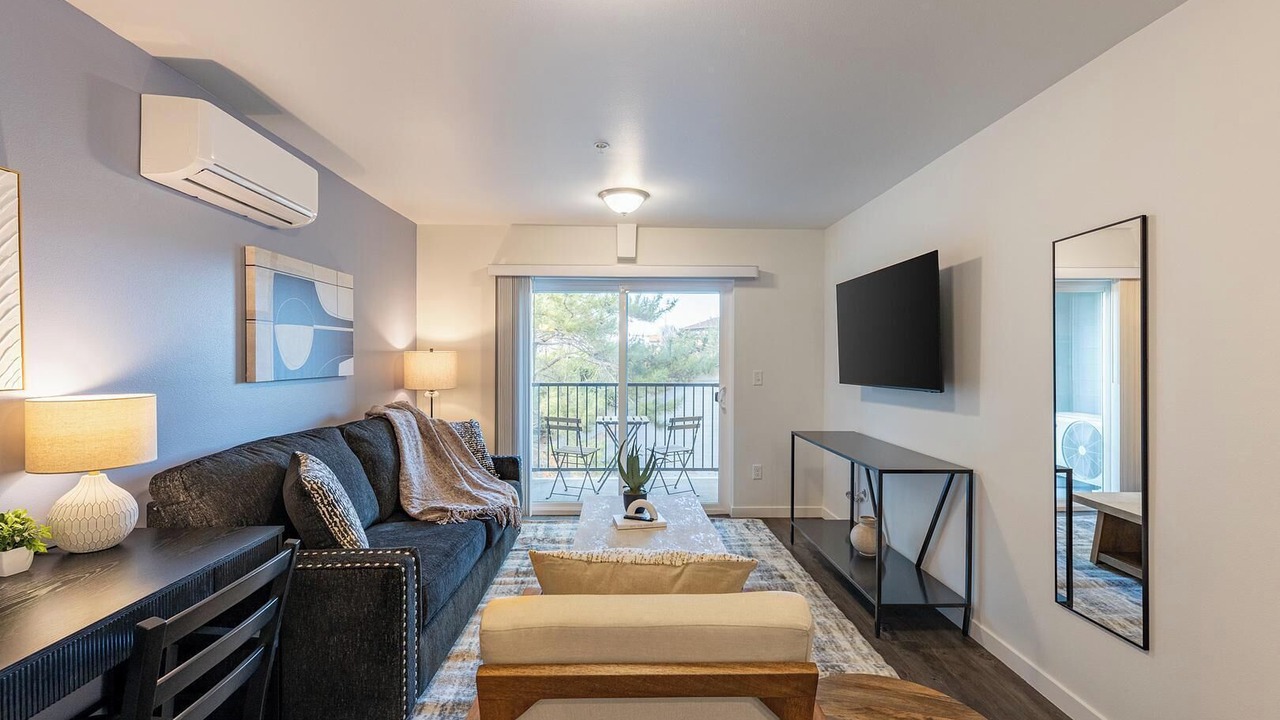 Photo of Livingroom in South Richland