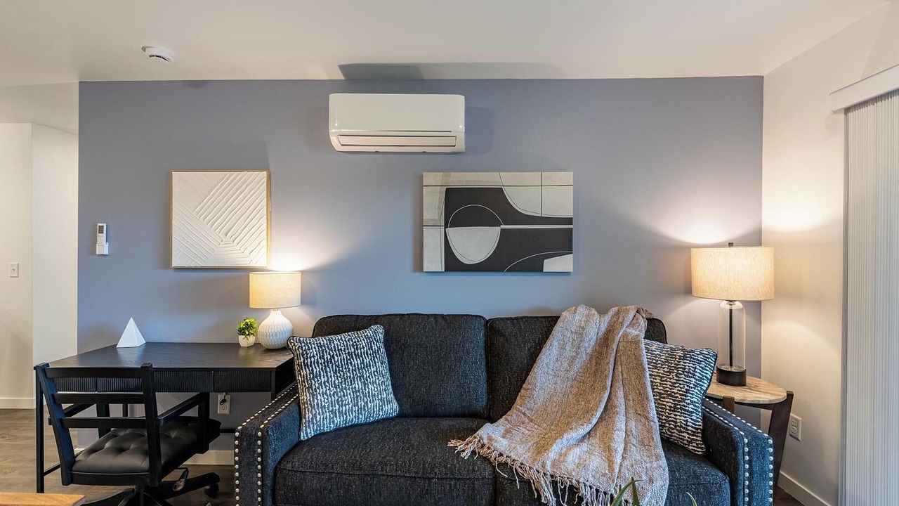 Photo of Livingroom in South Richland
