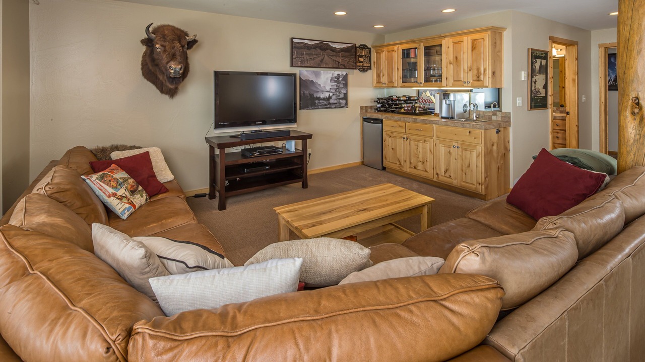 Photo of Livingroom in West Yellowstone