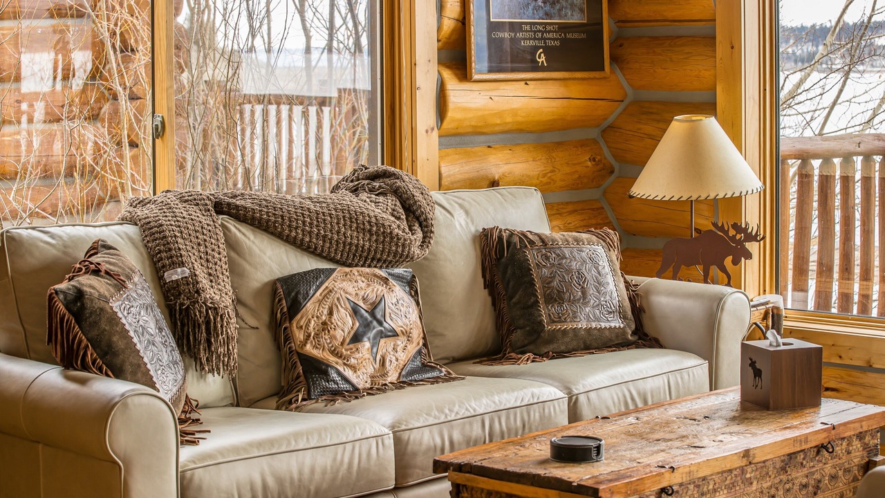 Photo of Livingroom in West Yellowstone