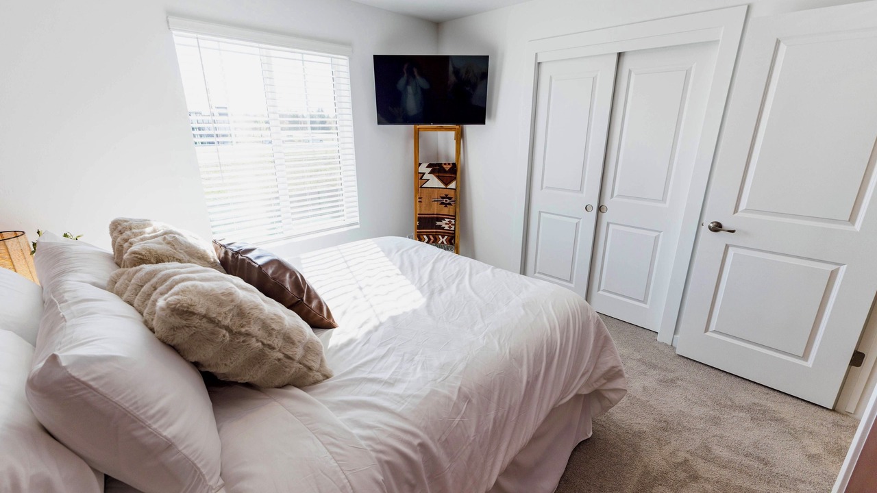 Photo of Bedroom in Eagle