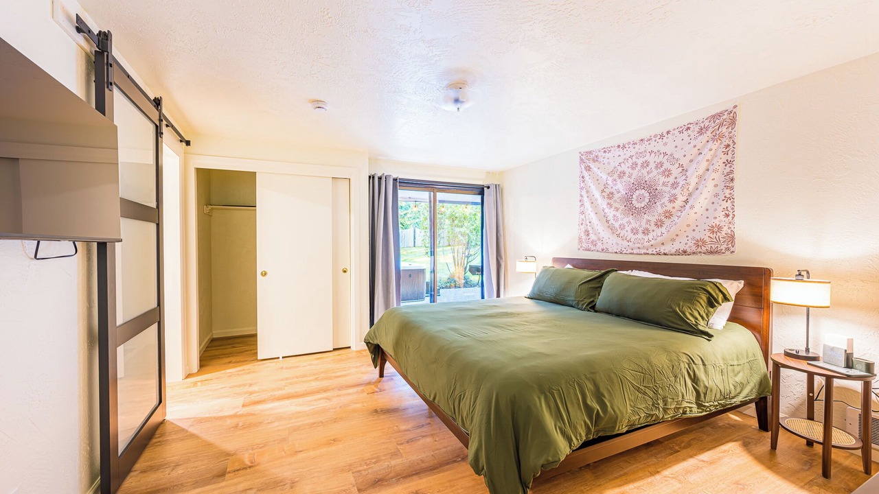 Photo of Bedroom in Port Angeles