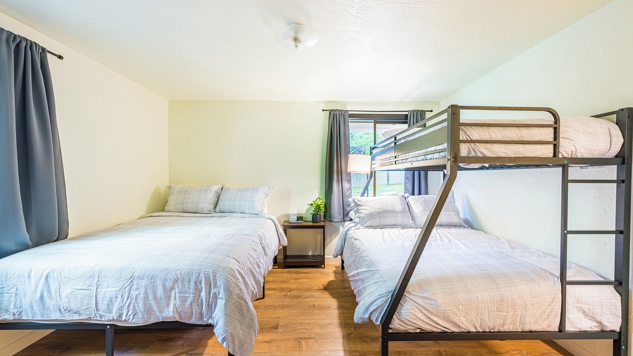 Photo of Bedroom in Port Angeles