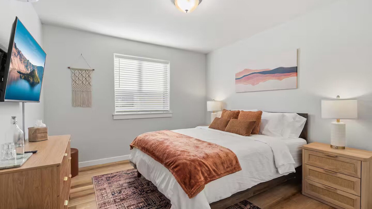Photo of Bedroom in Central Point