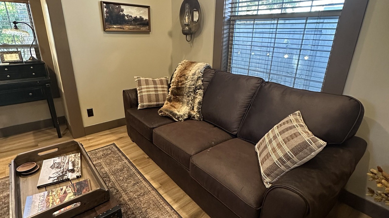 Photo of Livingroom in Jacksonville