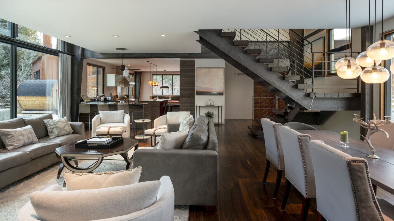 Photo of Livingroom in East Fork