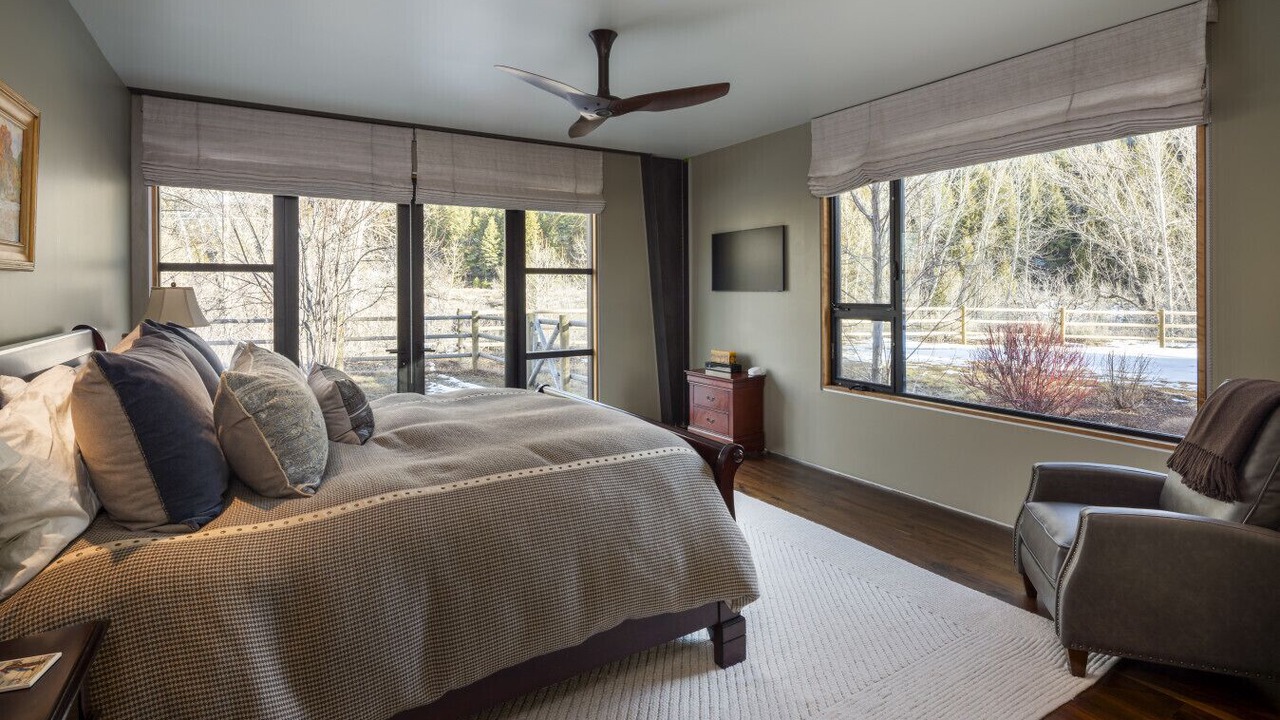 Photo of Bedroom in East Fork