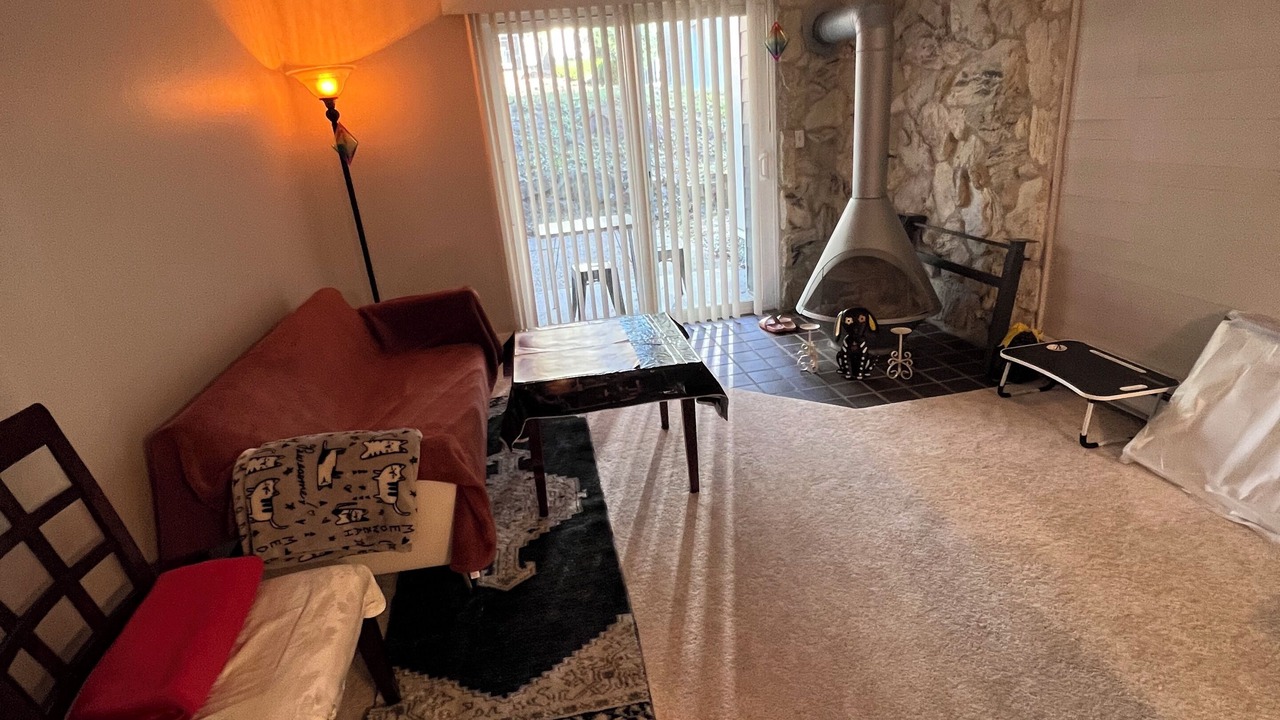 Photo of Livingroom in Bridle Trails