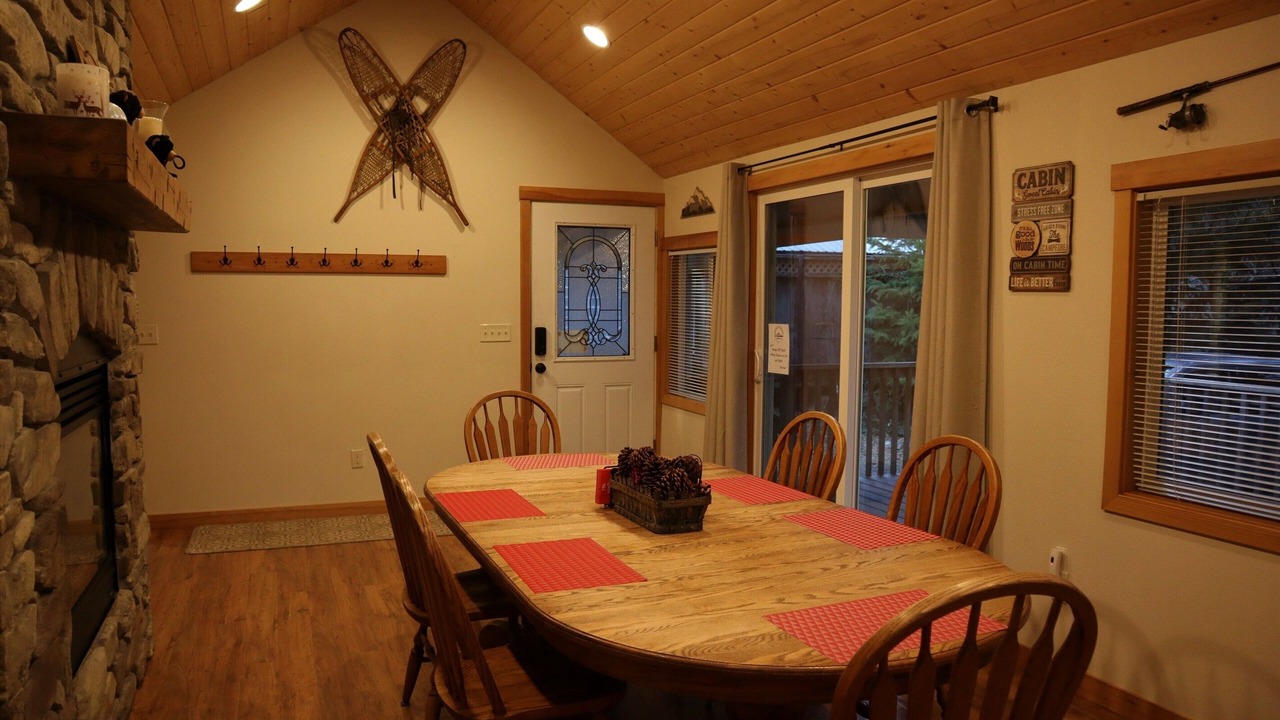 Photo of Others in Packwood