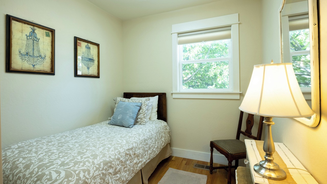 Photo of Bedroom in Historic Railroad District
