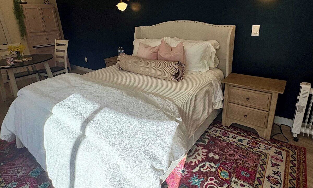 Photo of Bedroom in Enumclaw