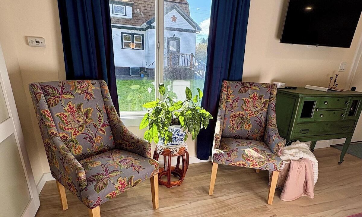 Photo of Livingroom in Enumclaw